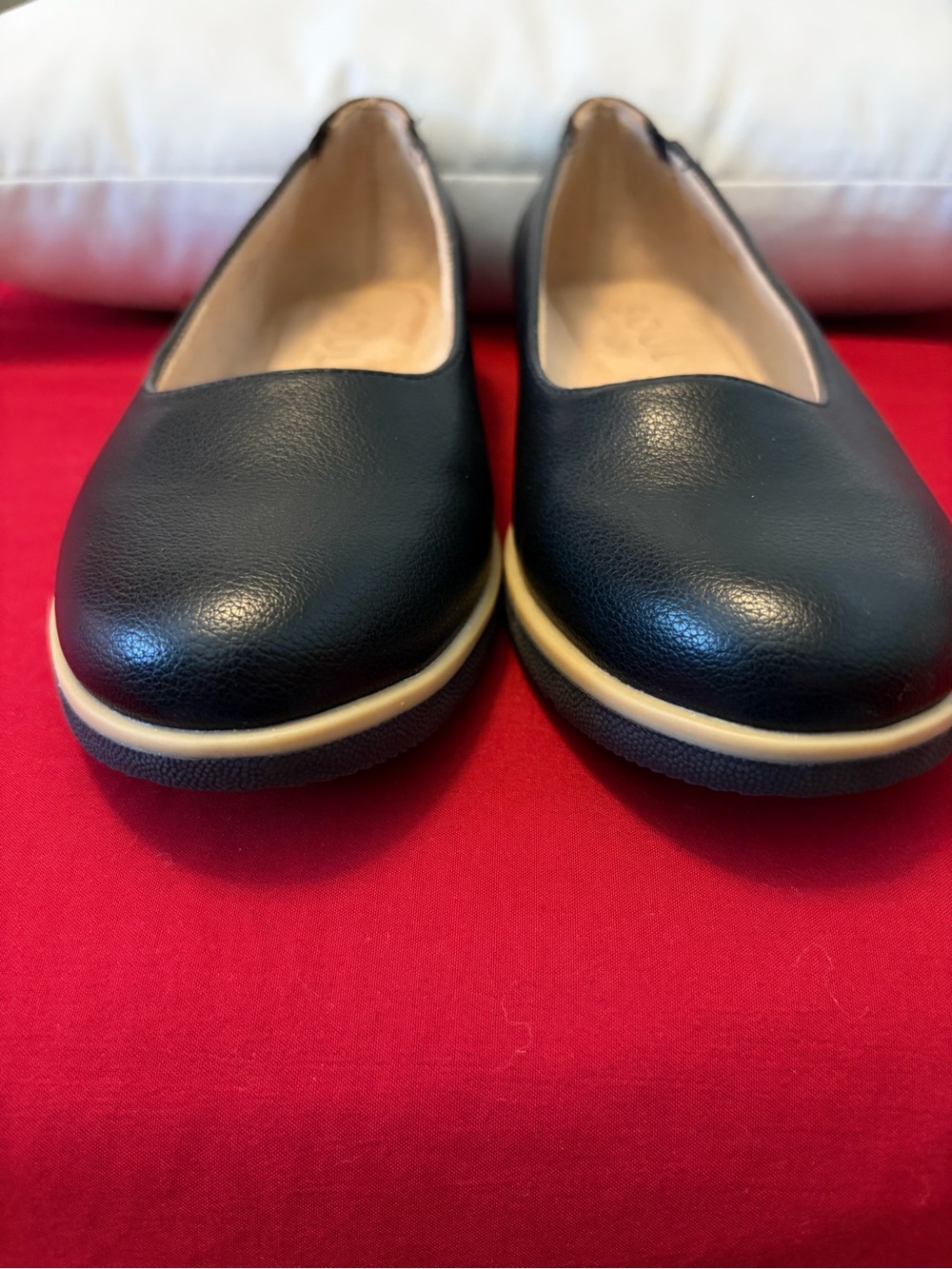SOUL Naturalizer Women's Black Leather Slip-On Flats - Picture 2 of 10